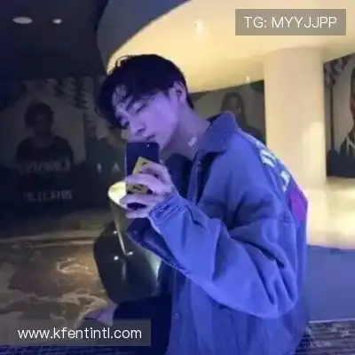 裴允盼